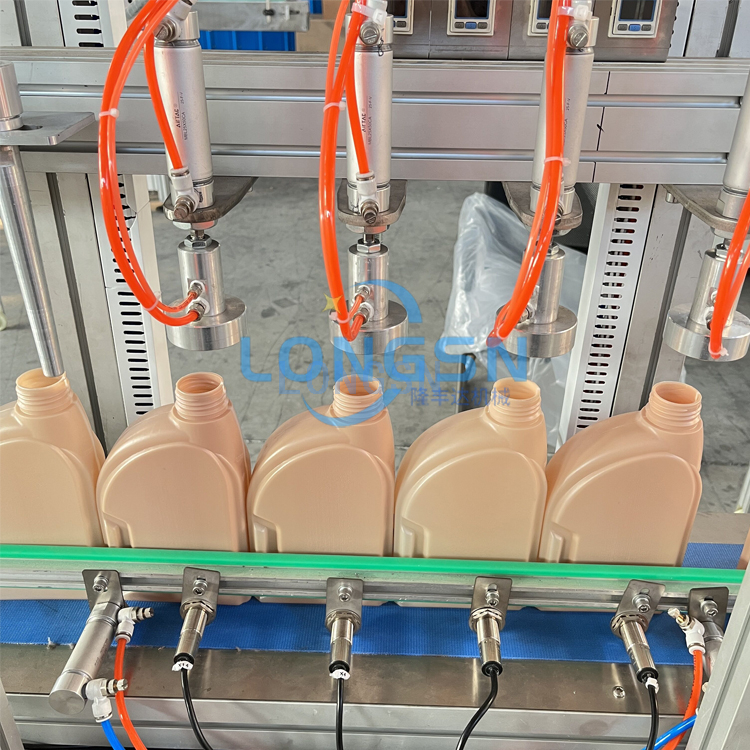 Machine d'essai de fuite automatique à grande vitesse pour bouteilles vides en plastique
